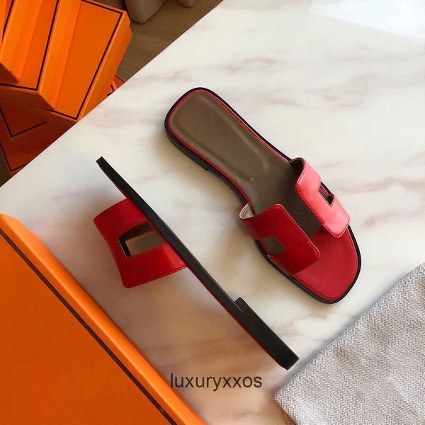 2023 high h beach oran flat slipper leather edition designer bottom classic tourism sandal slippers for women's summer outwear large ze
2023 high h beach oran flat slipper leather edition designer bottom classic tourism sandal slippers for women's summer outwear large ze