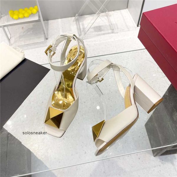 slippers heels lace valentinoly women summer high luxury leather cross design up student casual sandals fashion 03-010, Black
slippers heels lace valentinoly women summer high luxury leather cross design up student casual sandals fashion 03-010, Black