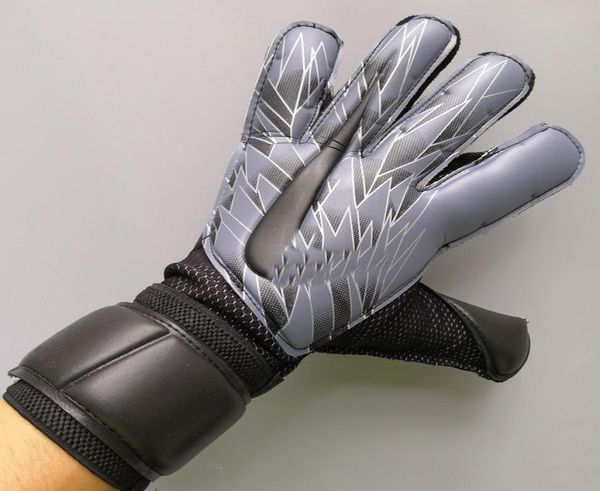 vg3 men professional soccer goalkeeper gloves 4mm latex de futebol goalie goal keeper gloves luva de goleiro 2020 style6585860, Black
vg3 men professional soccer goalkeeper gloves 4mm latex de futebol goalie goal keeper gloves luva de goleiro 2020 style6585860, Black