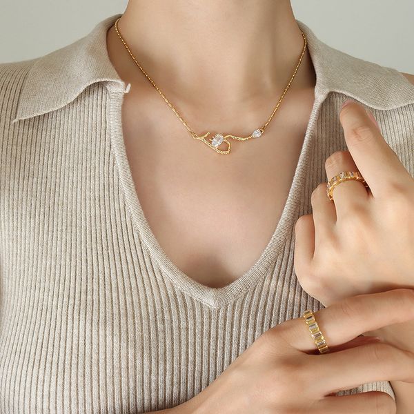 europe and the united states ins wind unique design titanium steel gold-plated necklace brass tree root winding zircon pendant personality j, Silver
europe and the united states ins wind unique design titanium steel gold-plated necklace brass tree root winding zircon pendant personality j, Silver