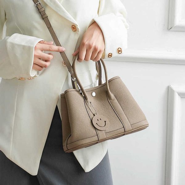 high leather designer party tote bag bags garden quality soft cowhide handheld crossbody womens large capacity and comm
high leather designer party tote bag bags garden quality soft cowhide handheld crossbody womens large capacity and comm