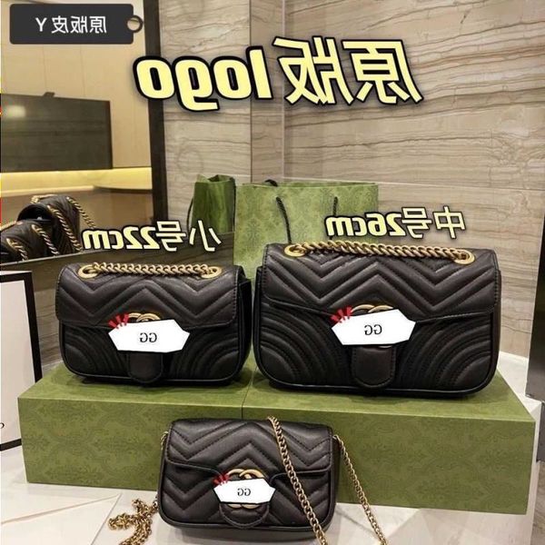 lm40156v 2022 bag women's leather love chain bag classic fashion one shoulder small ck crossbody bag fashion versatile
lm40156v 2022 bag women's leather love chain bag classic fashion one shoulder small ck crossbody bag fashion versatile