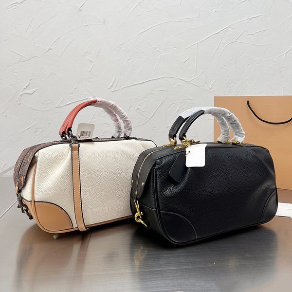 classic crossbody handbag tabby underarm mini pillow leather designer bags adjustable belts luxury bag trendy coac small travel shoulder wom
classic crossbody handbag tabby underarm mini pillow leather designer bags adjustable belts luxury bag trendy coac small travel shoulder wom