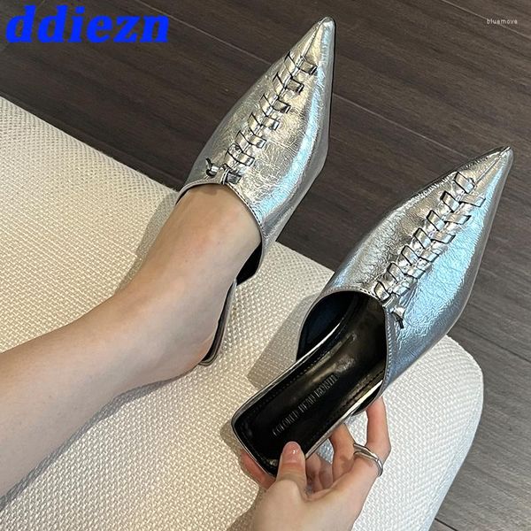 slippers low heels sandals slides shoes for ladies summer fashion shallow female weave pumps mules women, Black
slippers low heels sandals slides shoes for ladies summer fashion shallow female weave pumps mules women, Black
