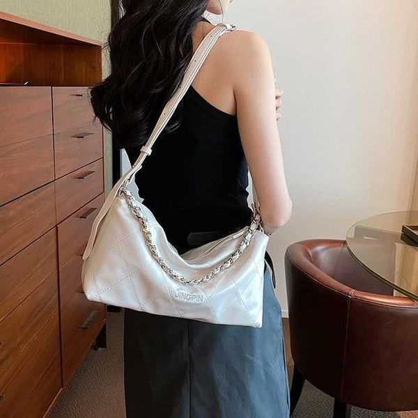 lady evening bags large capacity single shoulder bag for women in niche design versatile summer crossbody textured diamond grille underarm 2
lady evening bags large capacity single shoulder bag for women in niche design versatile summer crossbody textured diamond grille underarm 2