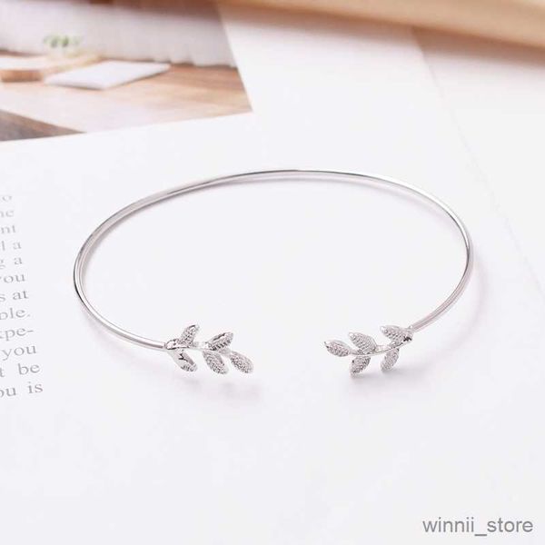 charm bracelets new pulseiras double leaves open charm cuff bracelets bangles for women simple jewelry gift mujer bracciali r230704, Golden;silver
charm bracelets new pulseiras double leaves open charm cuff bracelets bangles for women simple jewelry gift mujer bracciali r230704, Golden;silver
