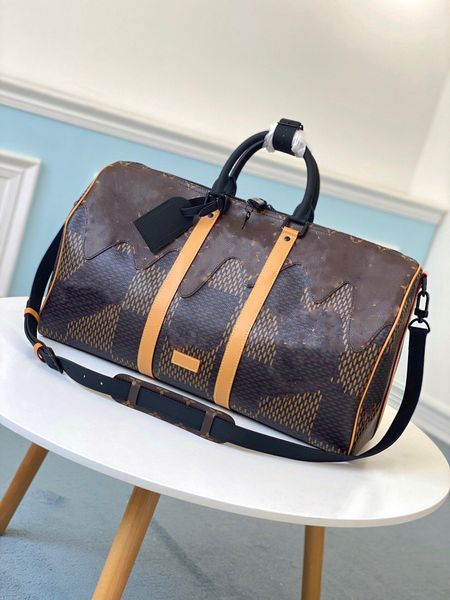 luxury fashion men duffel bags keepall 50 travel duffle bags bandouliere brand designer luggage handbags with lock large capacity sport bag
luxury fashion men duffel bags keepall 50 travel duffle bags bandouliere brand designer luggage handbags with lock large capacity sport bag