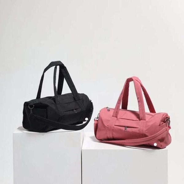 multifunction nylon bags storage yoga gym large capacity duffel travel waterproof casual beach exercise luggage 2 colors #76lvxy
multifunction nylon bags storage yoga gym large capacity duffel travel waterproof casual beach exercise luggage 2 colors #76lvxy