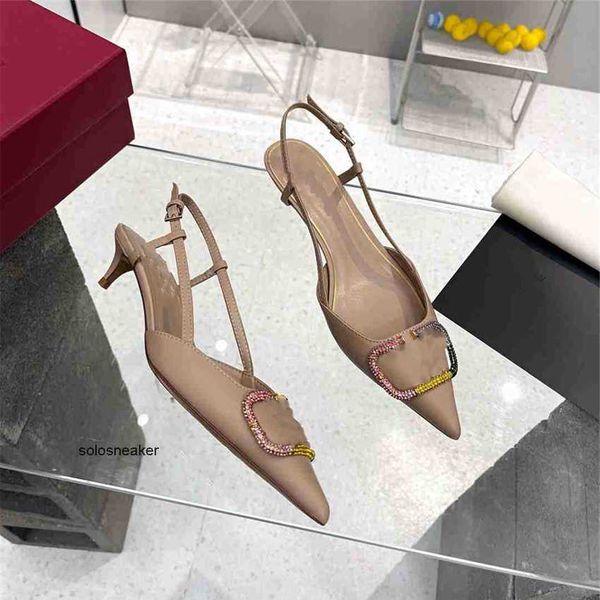 flat wedding valentinoly buckle shoes business fashion metal women letter dress party leather casual high heel shoes 03-08 zscl, Black
flat wedding valentinoly buckle shoes business fashion metal women letter dress party leather casual high heel shoes 03-08 zscl, Black