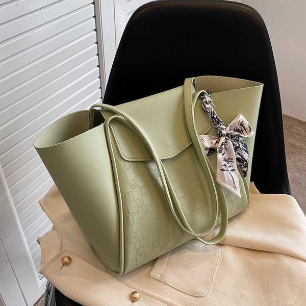 lady evening bags large capacity foreign style big bag women's fashion all-around college students' class one shoulder commuting t
lady evening bags large capacity foreign style big bag women's fashion all-around college students' class one shoulder commuting t