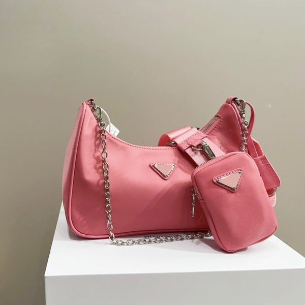 fashion designer woman bag handbag purse wallet original box genuine messenger cross body chain 21x12 cm p three in one nylon women gift
fashion designer woman bag handbag purse wallet original box genuine messenger cross body chain 21x12 cm p three in one nylon women gift