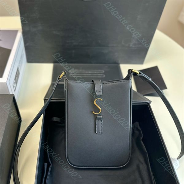 luxury designer leather shoulder bags totes women mobile phone messenger bag upscale handbags ladies evening bags purse men crossbody bag cl
luxury designer leather shoulder bags totes women mobile phone messenger bag upscale handbags ladies evening bags purse men crossbody bag cl