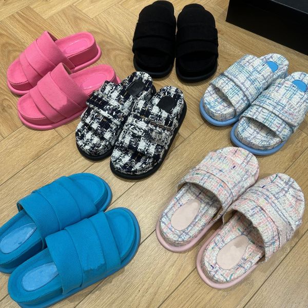 woman slippers fashion sandals beach thick bottom slipper luxury designer platform alphabet lady leather flat slides, Black
woman slippers fashion sandals beach thick bottom slipper luxury designer platform alphabet lady leather flat slides, Black