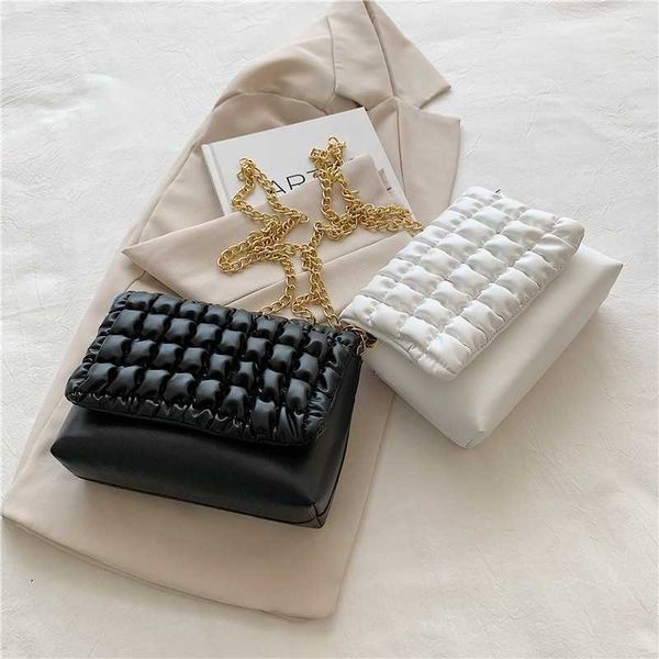 evening bags simple chain shoulder bag solid color fashion pleated bubble casual texture oblique collapsible small square 230704
evening bags simple chain shoulder bag solid color fashion pleated bubble casual texture oblique collapsible small square 230704