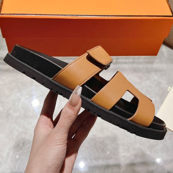 slippers men casual outside leather flat non lace fashion model 2023 summer lady sandals 230703, Black
slippers men casual outside leather flat non lace fashion model 2023 summer lady sandals 230703, Black