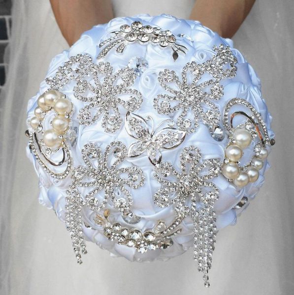 2020 new fashion ivory white bridal wedding bouquets pearls beading brooch bridesmaid artificial colorful wedding bouquets6861270
2020 new fashion ivory white bridal wedding bouquets pearls beading brooch bridesmaid artificial colorful wedding bouquets6861270