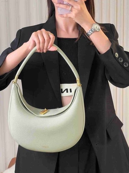 songmont medium moon bend bag designer crescent spring/summer new single shoulder underarm bag
songmont medium moon bend bag designer crescent spring/summer new single shoulder underarm bag
