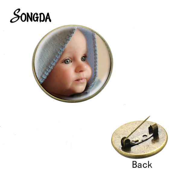 pins brooches 10 pieces fashion personalized custom brooch baby poteam personality picture glass gem bronze color badge gift 230704, Gray
pins brooches 10 pieces fashion personalized custom brooch baby poteam personality picture glass gem bronze color badge gift 230704, Gray