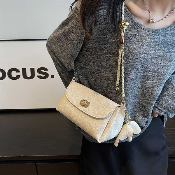 evening bags stylish and minimalist golden globe chain with premium feel small square bag popular in summer niche women's single should
evening bags stylish and minimalist golden globe chain with premium feel small square bag popular in summer niche women's single should
