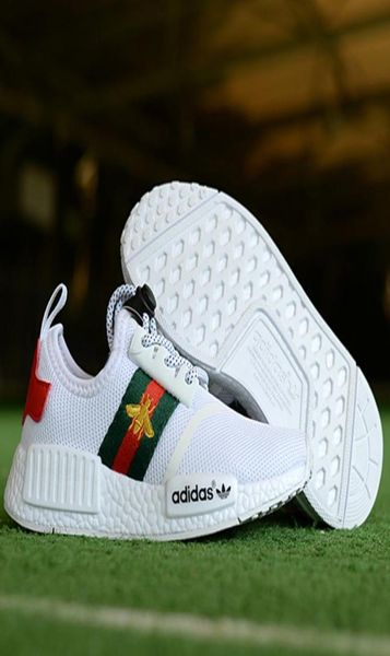 kids designer baby shoes brand kid shoes boy and girls sneaker brand luxury children sport shoes comfortable sneakers styles1226195, Black;red
kids designer baby shoes brand kid shoes boy and girls sneaker brand luxury children sport shoes comfortable sneakers styles1226195, Black;red