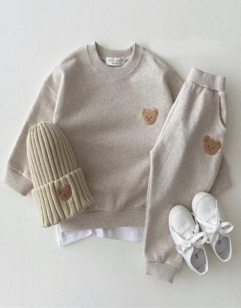 toddler outfits clothing sets baby boy tracksuit cute bear head embroidery sweatshirt and pants 2pcs sport suit fashion kids girls1272646, White
toddler outfits clothing sets baby boy tracksuit cute bear head embroidery sweatshirt and pants 2pcs sport suit fashion kids girls1272646, White