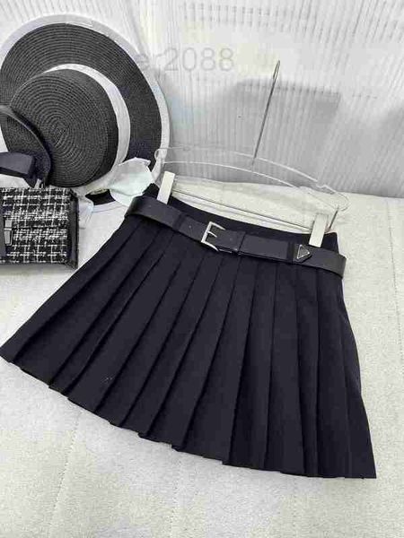 skirts designer simple and fashionable temperament, stylish casual, college style pleated skirt, seasonal a-line short belt half length skir, Black
skirts designer simple and fashionable temperament, stylish casual, college style pleated skirt, seasonal a-line short belt half length skir, Black