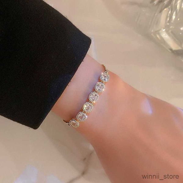 charm bracelets fashion bracelet for women charm luxury round fine jewelry gift r230704, Golden;silver
charm bracelets fashion bracelet for women charm luxury round fine jewelry gift r230704, Golden;silver