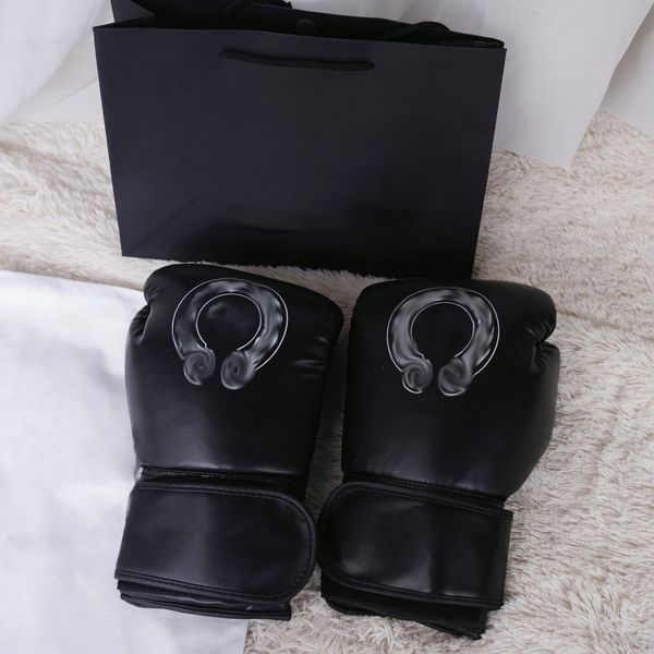 c hearts boxing glove wear protective equipment gear punch vintage retro style playing sandbags mens womens fight training muay thai 10oz gi
c hearts boxing glove wear protective equipment gear punch vintage retro style playing sandbags mens womens fight training muay thai 10oz gi