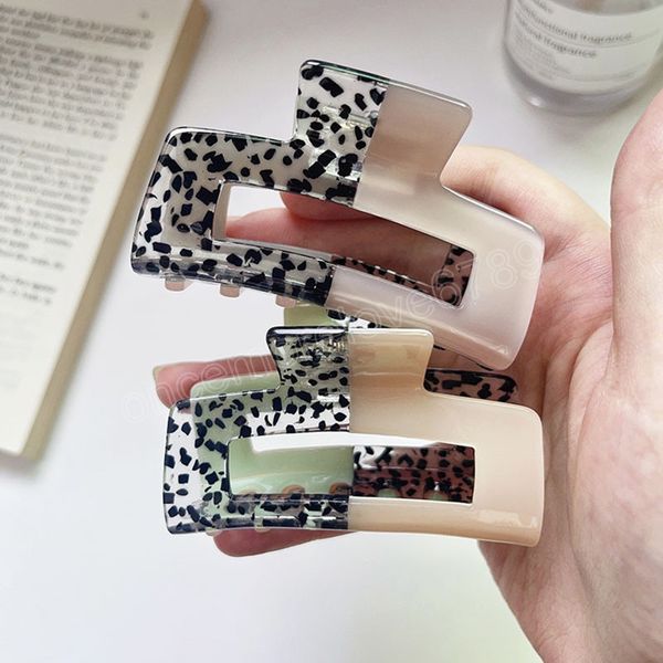korean new retro 7cm spliced square hollowed hair clip claw high texture acetic acid clip hair accessories for woman girls, Slivery;golden
korean new retro 7cm spliced square hollowed hair clip claw high texture acetic acid clip hair accessories for woman girls, Slivery;golden