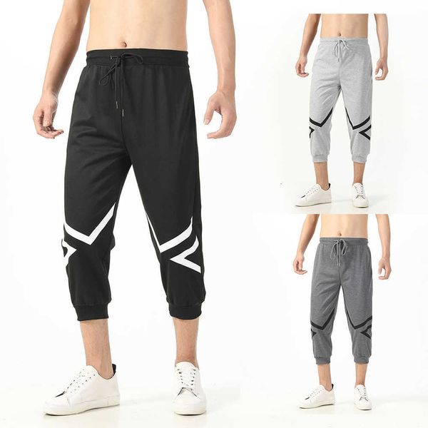 summer new large fat man european men's line print contrast home sports capris 7/4, White;black
summer new large fat man european men's line print contrast home sports capris 7/4, White;black