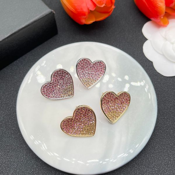mixed simple plated 925 silver luxury brand designers loving type geometric famous women crystal rhinestone diamond enamel earring wedding p, Golden;silver
mixed simple plated 925 silver luxury brand designers loving type geometric famous women crystal rhinestone diamond enamel earring wedding p, Golden;silver