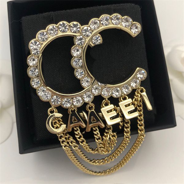 double letter c pins women luxury designer gold brooches brand logo crystal pearl ccity brooch men suit pin jewelry accessories 67879, Gray
double letter c pins women luxury designer gold brooches brand logo crystal pearl ccity brooch men suit pin jewelry accessories 67879, Gray