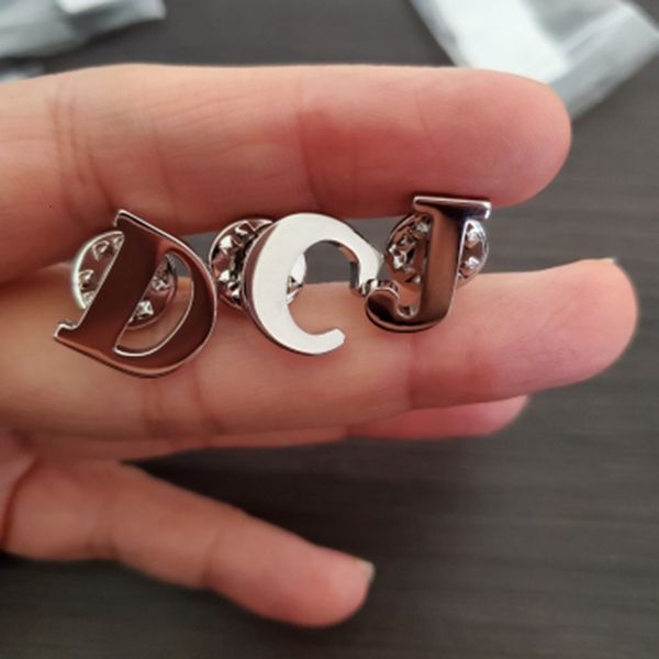 pins brooches custom 925 solid silver 26 letters pendent brooch pin personalized initial letter suit shirt collar accessories 230704, Gray
pins brooches custom 925 solid silver 26 letters pendent brooch pin personalized initial letter suit shirt collar accessories 230704, Gray