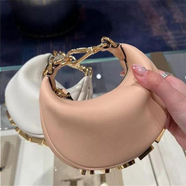 chain handbag luxury leather fashion women shoulder bag bottom letters handbags vibe ava designer graphy ins tote mini bags
chain handbag luxury leather fashion women shoulder bag bottom letters handbags vibe ava designer graphy ins tote mini bags