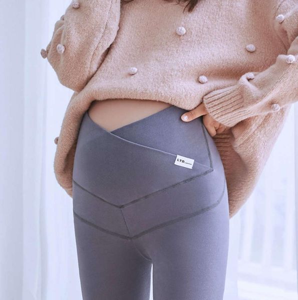 2020 spring and summer crossed high waist pregnant women039s bottoms yoga pants during pregnancy healthy height elastic abdomen5118724, White
2020 spring and summer crossed high waist pregnant women039s bottoms yoga pants during pregnancy healthy height elastic abdomen5118724, White