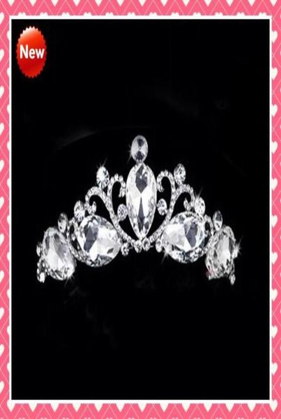 stock 2022 new fashion designer with crystals royal rhinestone tiara hairpiece crowns wedding bridal tiaras tiara cro9545050, Silver
stock 2022 new fashion designer with crystals royal rhinestone tiara hairpiece crowns wedding bridal tiaras tiara cro9545050, Silver