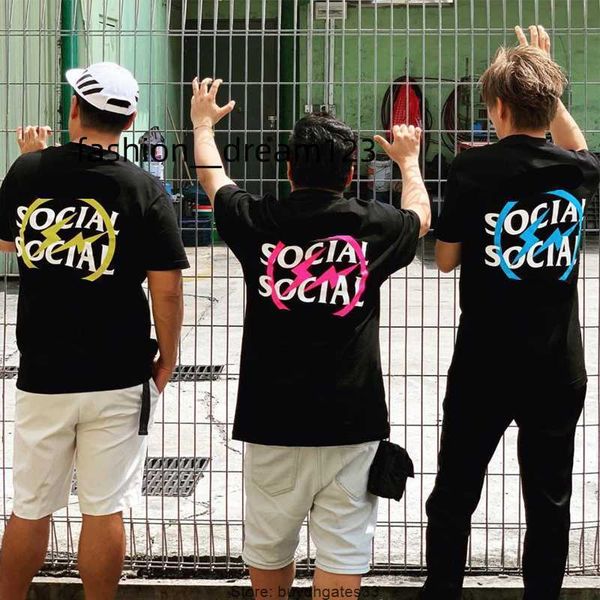 classic fashion brand assc men t-shirt lightning letters print tee hip hop loose short sleeve, White;black
classic fashion brand assc men t-shirt lightning letters print tee hip hop loose short sleeve, White;black