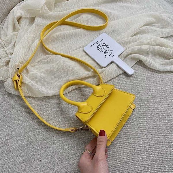 westernized luxurys designer bags small square 2023 spring new fashion shoulder luxury tote simple fashion crossbody bag personalized handba
westernized luxurys designer bags small square 2023 spring new fashion shoulder luxury tote simple fashion crossbody bag personalized handba
