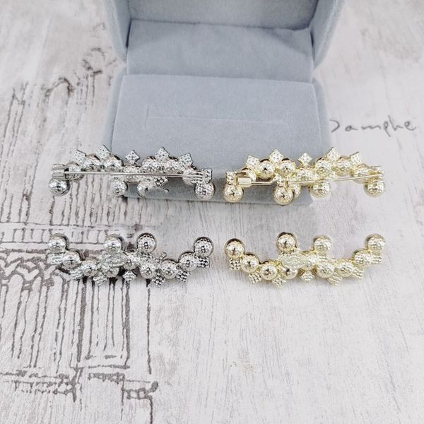diamond designer brooche brand letter designer brand double letter suit collar pin brooche geometric flowers brooch for, Gray
diamond designer brooche brand letter designer brand double letter suit collar pin brooche geometric flowers brooch for, Gray