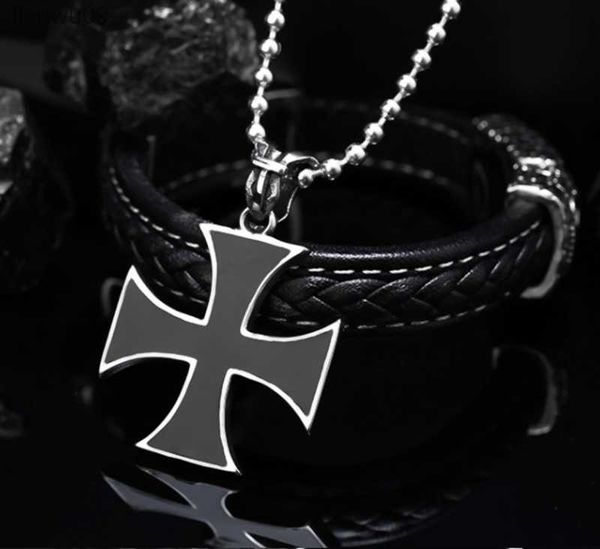 retro unique fashion men's and women's iron cross necklace pendant 2021 latest cross pendant necklace l230704, Silver
retro unique fashion men's and women's iron cross necklace pendant 2021 latest cross pendant necklace l230704, Silver