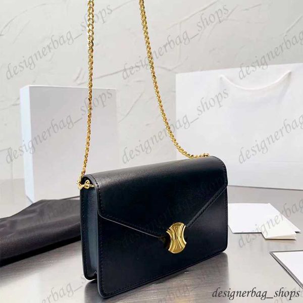 designer bags ladies shoulder bag oversized gold buckle logo decoration women's fashion bag women's fashion shoulder bag trendy ve
designer bags ladies shoulder bag oversized gold buckle logo decoration women's fashion bag women's fashion shoulder bag trendy ve
