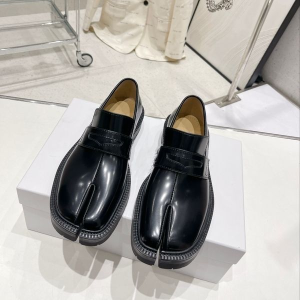 dress shoes flat split toe shoes thick loafer women's spring and summer leather british style horseshoe single shoe pig 230703, Black
dress shoes flat split toe shoes thick loafer women's spring and summer leather british style horseshoe single shoe pig 230703, Black