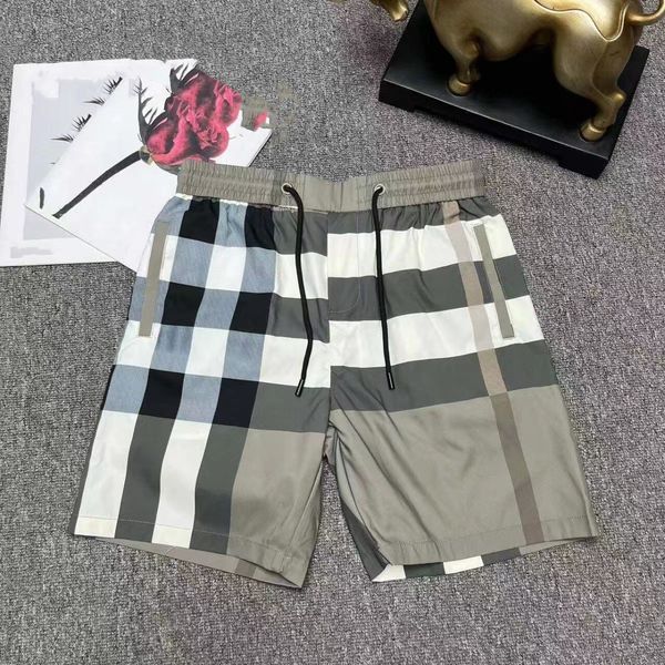 men's shorts new designer wholesale summer fashion classic plaid quick dry swimsuit printed board beach pants swim short 3xl 2xl#99 02, White;black
men's shorts new designer wholesale summer fashion classic plaid quick dry swimsuit printed board beach pants swim short 3xl 2xl#99 02, White;black