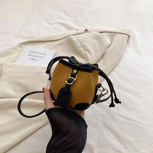 girls fashion handbags europe solid kids pu mini bucket bags children cute drawstring one shoulder bag baby zero wallets f1728, Black
girls fashion handbags europe solid kids pu mini bucket bags children cute drawstring one shoulder bag baby zero wallets f1728, Black