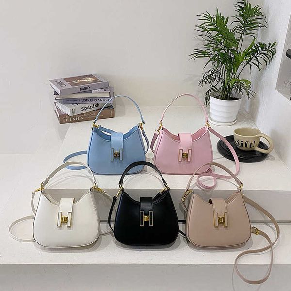 this year's popular crossbody bag for women's new spring/summer high-end sense ins shoulder bag niche saddle bag
this year's popular crossbody bag for women's new spring/summer high-end sense ins shoulder bag niche saddle bag