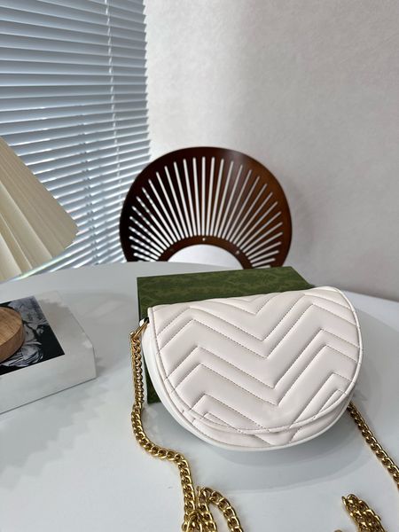 luxury designer shoulder bags women classical envelope bag fashion chain subaxillary tote handbags for ladies
luxury designer shoulder bags women classical envelope bag fashion chain subaxillary tote handbags for ladies