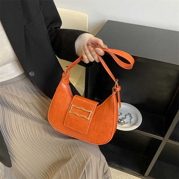 saddle bag women in early spring new and fashionable crescent bag westernized shoulder underarm bag
saddle bag women in early spring new and fashionable crescent bag westernized shoulder underarm bag