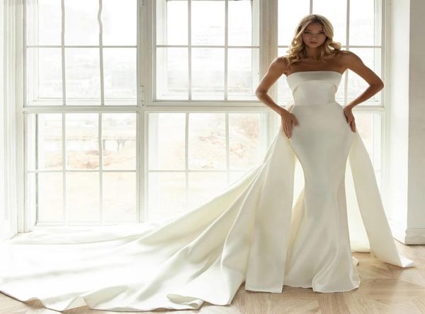 elegant satin mermaid wedding dress with detachable train strapless floor length bride dresses vestido de noiva7169956, White
elegant satin mermaid wedding dress with detachable train strapless floor length bride dresses vestido de noiva7169956, White