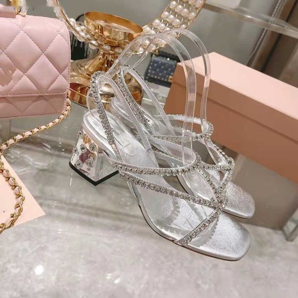 women designers rois 2023 new line buckle rhinestone sandals patent leather mary jane pumps mid jeweled heel, Black
women designers rois 2023 new line buckle rhinestone sandals patent leather mary jane pumps mid jeweled heel, Black