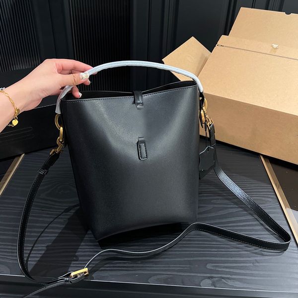 luxury bucket bag womens men designer marc tote bags classic drawstring shoulder lady wallet buckets handle purses black handbag crossbody b
luxury bucket bag womens men designer marc tote bags classic drawstring shoulder lady wallet buckets handle purses black handbag crossbody b